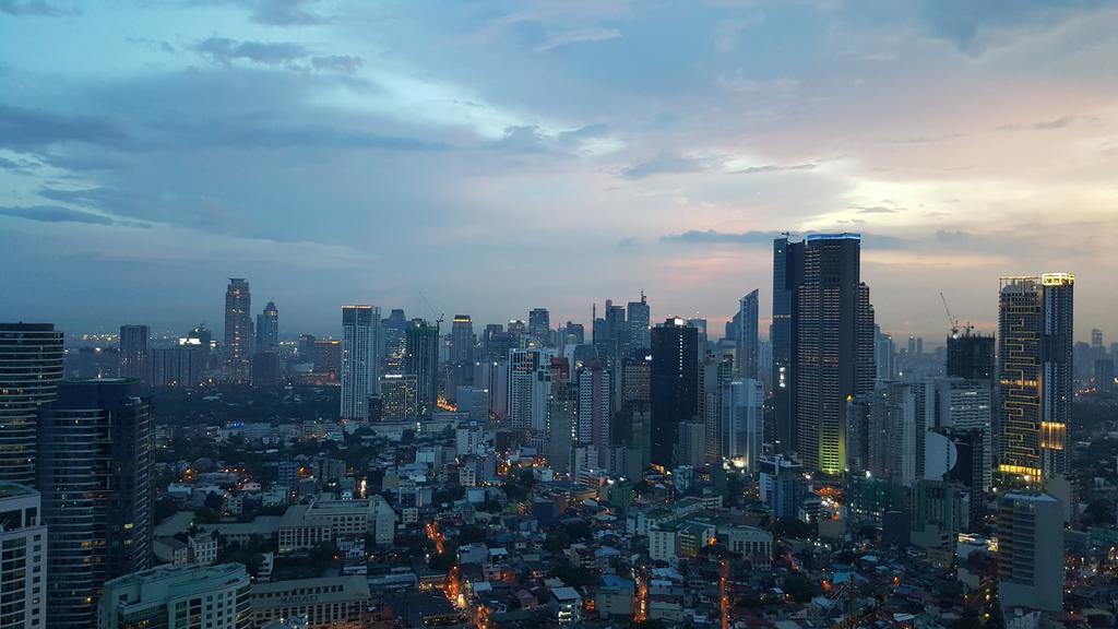 Modern Luxury Lower Penthouse Unit Manila Exterior foto